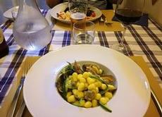 Gnocchi med snäckor och zucchini