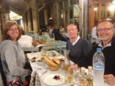 Middag i Eginas fiskmarknad Katarina, Martin, Chris