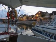 St Jean de Losne ligger som båt nr tre efter en engelsk båt och Ronja i från Danmark