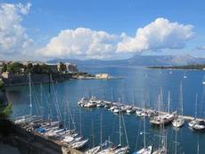 Ofelia på Mandraki Corfu Sailing Club